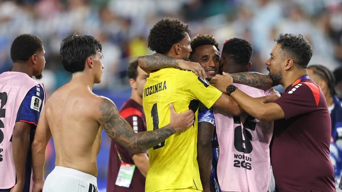Cape Verde players react after losing to Argentina